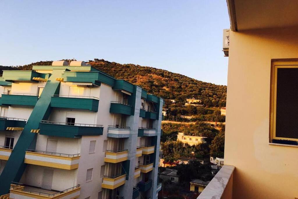 Ari'S Apartment Vlore Bagian luar foto