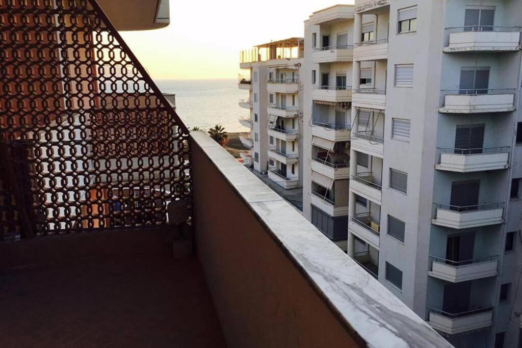 Ari'S Apartment Vlore Bagian luar foto